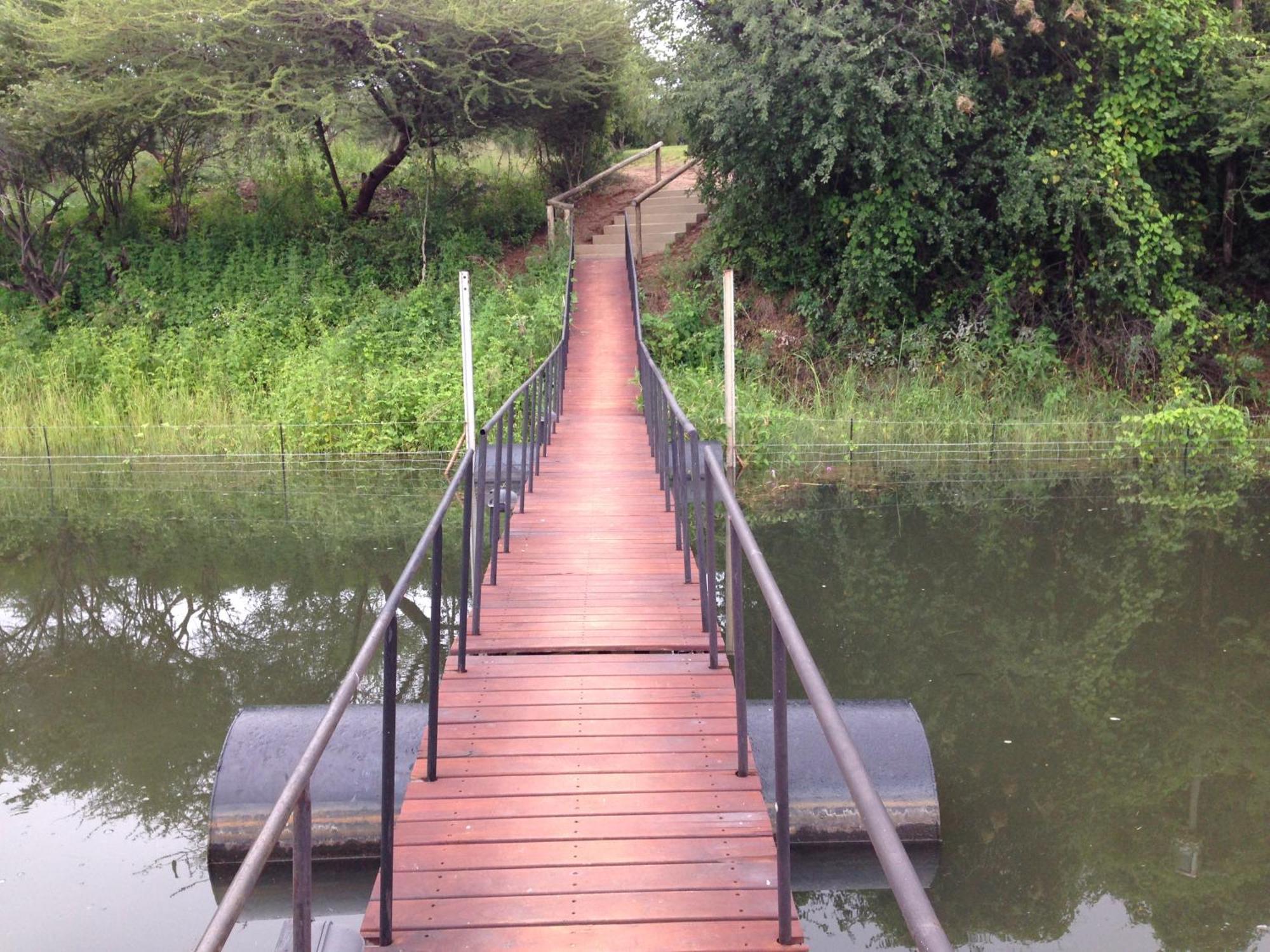 Taranga Safari Lodge Rundu Exterior photo